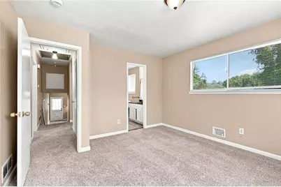 8423 Magnolia Drive, Jonesboro, GA 30238 - Photo 10