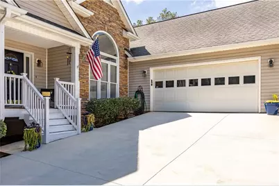 462 Whitby Drive, Douglasville, GA 30134 - Photo 2