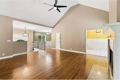 3910 Mountain View Road NW, Kennesaw, GA 30152 - Photo 8