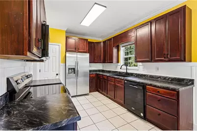 3910 Mountain View Road NW, Kennesaw, GA 30152 - Photo 10
