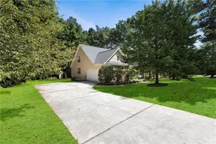 530 Kaitlin Cir, Griffin, GA 30223 - Photo 4