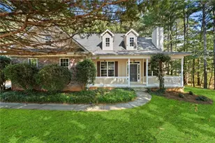 530 Kaitlin Cir, Griffin, GA 30223 - Photo 2