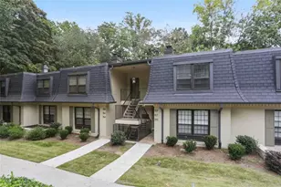 158 Maribeau Square, Atlanta, GA 30327 - Photo 2