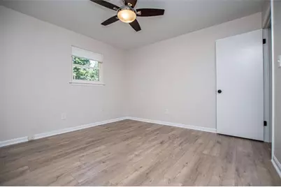 95 E Barbara Lane E, Carrollton, GA 30117 - Photo 32