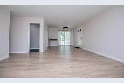 95 E Barbara Lane E, Carrollton, GA 30117 - Photo 14