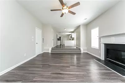 2575 Captains Row, Decatur, GA 30035 - Photo 4