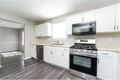 2575 Captains Row, Decatur, GA 30035 - Photo 2