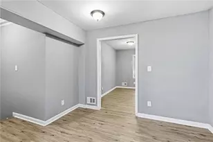 6352 N Sweetwater Rd, Lithia Springs, GA 30122 - Photo 10
