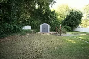 2250 Boone Pl, Snellville, GA 30078 - Photo 26