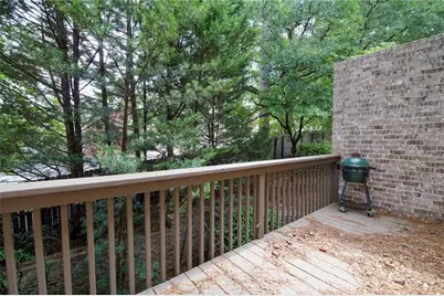 2665 Rivers Edge Drive NE, Atlanta, GA 30324 - Photo 8