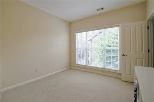 2665 Rivers Edge Dr NE, Atlanta, GA 30324 - Photo 14