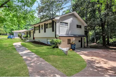 4139 Janice Drive, College Park, GA 30337 - Photo 2
