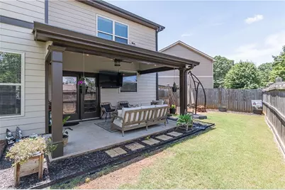 5703 Shore Isle Court, Flowery Branch, GA 30542 - Photo 4