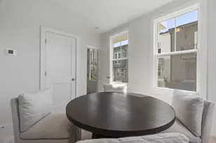 498 Burroughs St SE, Atlanta, GA 30315 - Photo 4