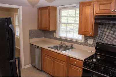 6202 Lance Lane, Riverdale, GA 30274 - Photo 4