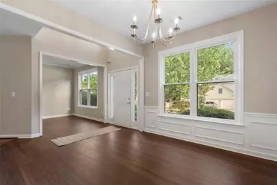2420 Greyhurst Way SW, Smyrna, GA 30082 - Photo 12