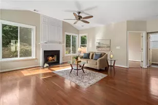 2420 Greyhurst Way SW, Smyrna, GA 30082 - Photo 20