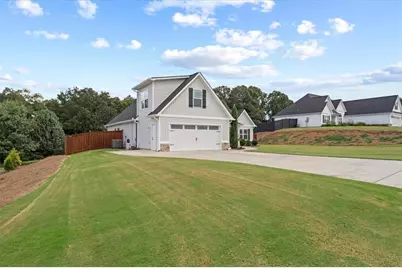235 Willow Haven Street SE, Calhoun, GA 30701 - Photo 6
