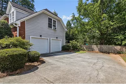 6079 Poplar Bluff Circle, Peachtree Corners, GA 30092 - Photo 38