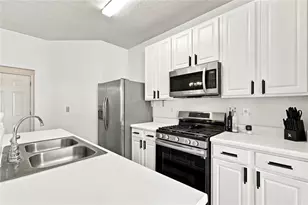 181 Oak Green Dr NW, Lawrenceville, GA 30044 - Photo 8