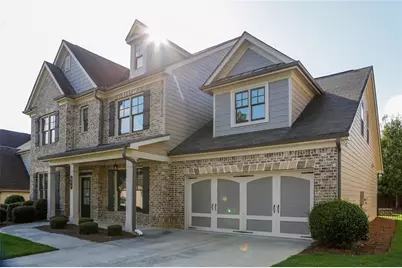 620 Hunters Grove Ct, Sugar Hill, GA 30518 - Photo 2