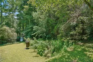 659 Sunshine Trce NW, Acworth, GA 30102 - Photo 32