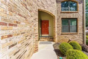 647 Granby Hill Pl, Alpharetta, GA 30022 - Photo 2