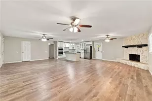 951 Hickory View Ct NW, Marietta, GA 30064 - Photo 4