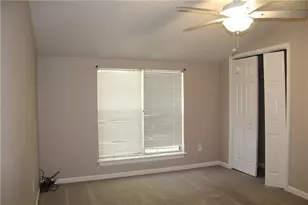 1436 Glynview Cir, Lawrenceville, GA 30043 - Photo 18