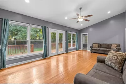 17 Mountain Oaks Drive, Carrollton, GA 30116 - Photo 16