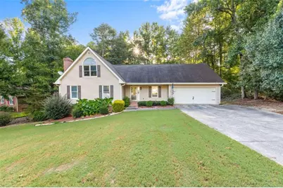 17 Mountain Oaks Drive, Carrollton, GA 30116 - Photo 2