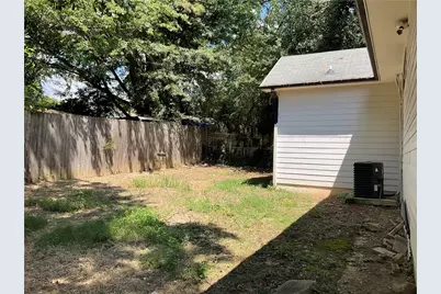 2992 Villa Esta Drive, Atlanta, GA 30341 - Photo 6