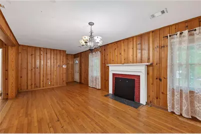 4490 Dallas Street, Acworth, GA 30101 - Photo 8