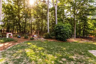 931 Providence Ln, Monroe, GA 30656 - Photo 6