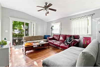 1039 Hampton Street NW, Atlanta, GA 30318 - Photo 2