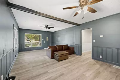 313 Glen Iris Drive, Monroe, GA 30655 - Photo 8