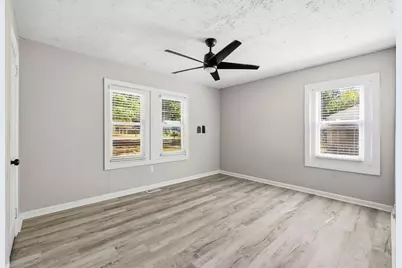 313 Glen Iris Drive, Monroe, GA 30655 - Photo 12