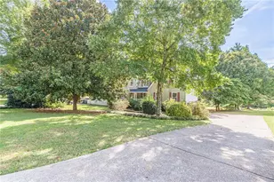 170 Lakeview Ln, Hiram, GA 30141 - Photo 2