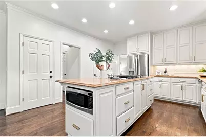 515 Crossgate Trail, Johns Creek, GA 30022 - Photo 8