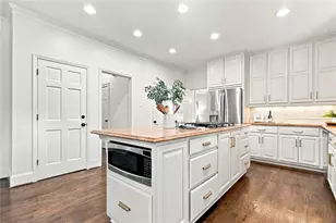 515 Crossgate Trail, Johns Creek, GA 30022 - Photo 8