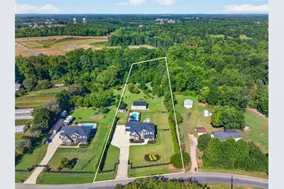 415 Skelton Road, Hoschton, GA 30548 - Photo 1