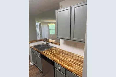 1018 Sandy Lane Drive NE, Alpharetta, GA 30022 - Photo 12