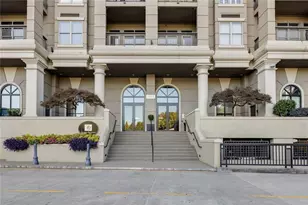 3334 Peachtree Rd NE, Atlanta, GA 30326 - Photo 2