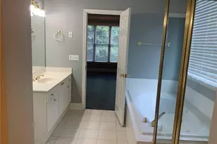 1762 Shady Hill Rd NE, Marietta, GA 30068 - Photo 28