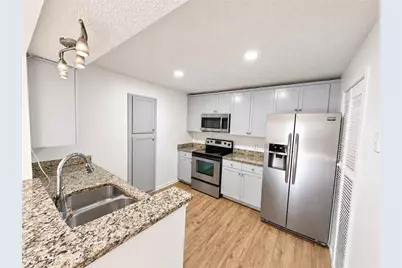 2657 Lenox Road NE #P-213, Atlanta, GA 30324 - Photo 4