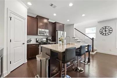 1585 Habershal Road NW, Atlanta, GA 30318 - Photo 10