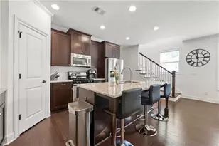 1585 Habershal Road NW, Atlanta, GA 30318 - Photo 10