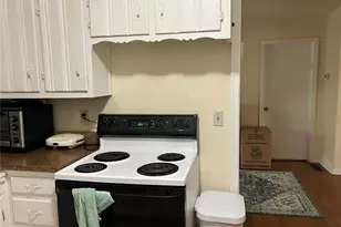 1216 Biltmore Dr NE, Atlanta, GA 30329 - Photo 2