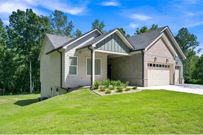 2541 Aniki Bee Drive, Monroe, GA 30656 - Photo 2