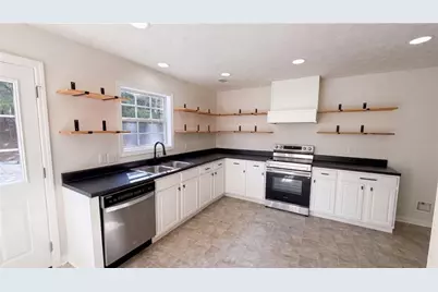 1668 Bennett Drive, McDonough, GA 30253 - Photo 2